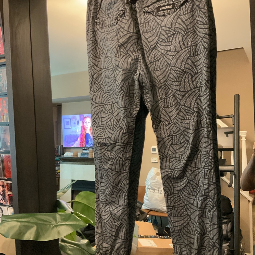 Zanerobe Gray Patterned Joggers - image 5